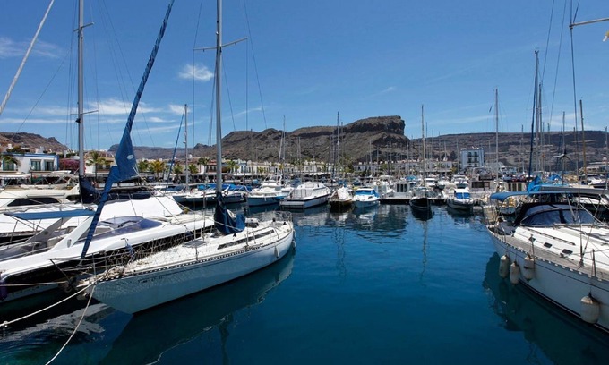 Playa de Mogan Apartamento | Bonito y moderno apartamento en la playa con vista al mar y terraza, wifi gratis