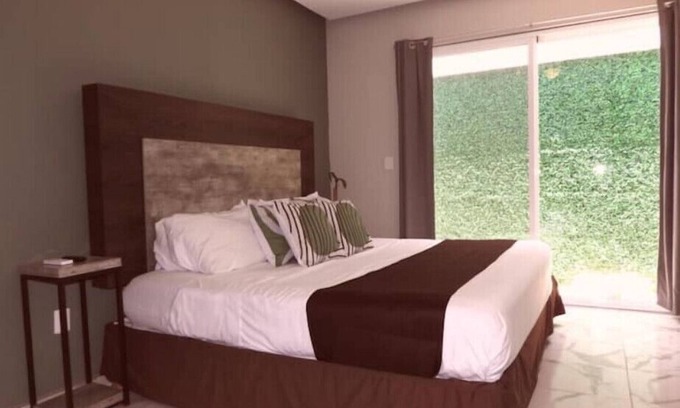 Downtown Cancun Apartamento | Nice Studio with AA+Wi-Fi 60MB+Kitchen+Bathroom