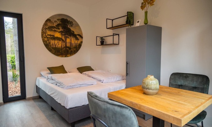 Zutendaal Chalet De Esquí | Estudio con cocina americana 16 km de Maastricht