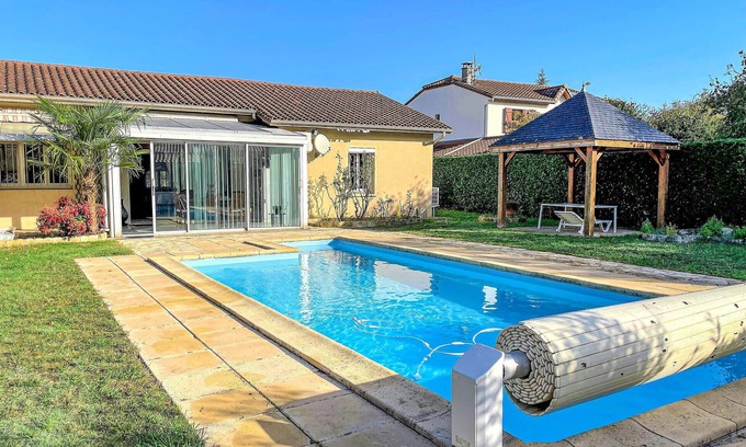 Vic-en-Bigorre Casa | Alojamiento de 3 habitaciones en Vic-En-Bigorre