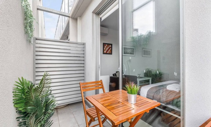 Fitzroy Apartamento | Nicholsons Nest Balcony Studio in Funky Fitzroy
