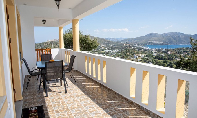 Leros Apartamento | Nick and Bill Family House Leros / Bill's Apartment