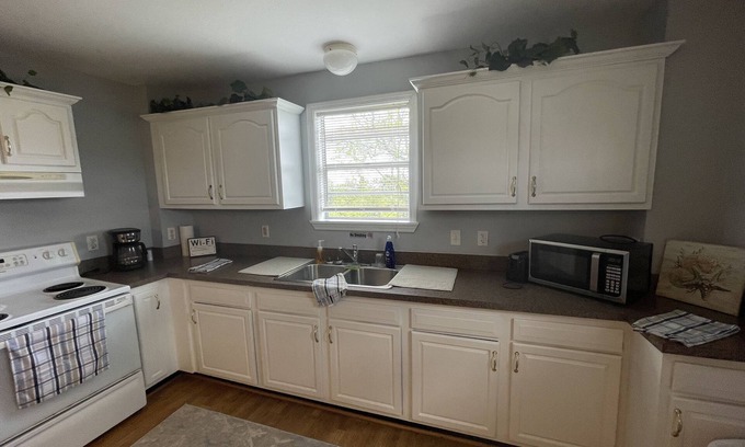 Boothville-Venice Casa | Nicole’s Clean, Cozy, Nightly Rental