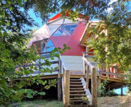 Curarrehue Casa | Nido del Quetrupillan Domo Geodésico