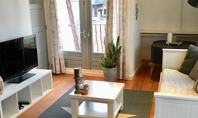 Alkmaar Apartamento | Nikki's Holiday Home