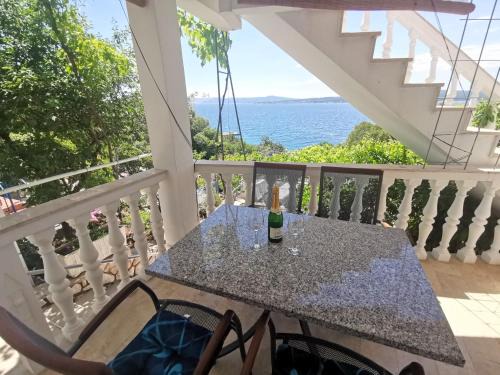 Dramalj Apartamento | NIKO Apartments 70m from the beach
