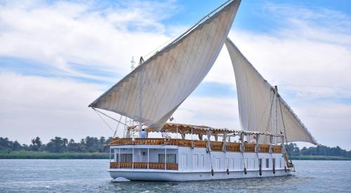 Al Karnak Alquiler De Eote | Nile Dahabiya Sailing boat 3 nights Every Friday from Aswan to Luxor