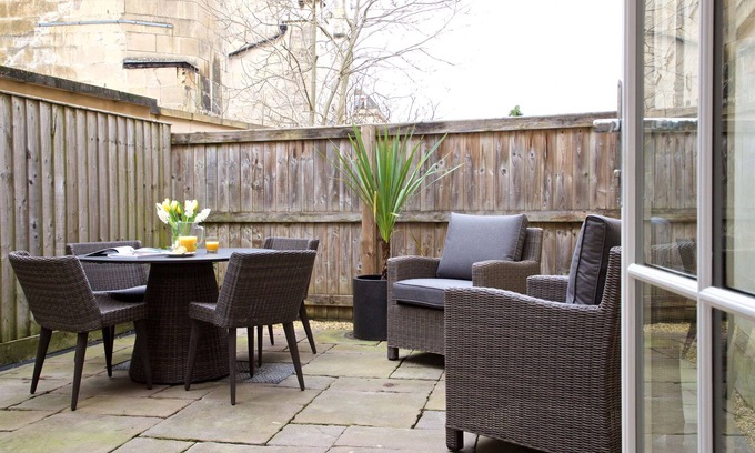 Bath Casa | Nile Mews House - delightful, newly-refurbished, contemporary space
