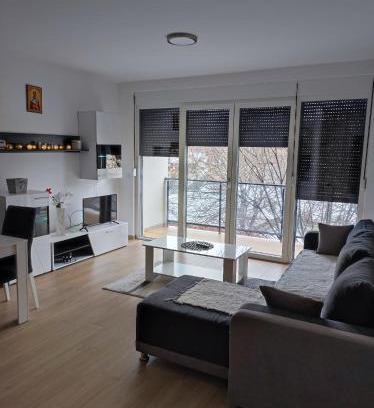 Valjevo Apartamento | Nina