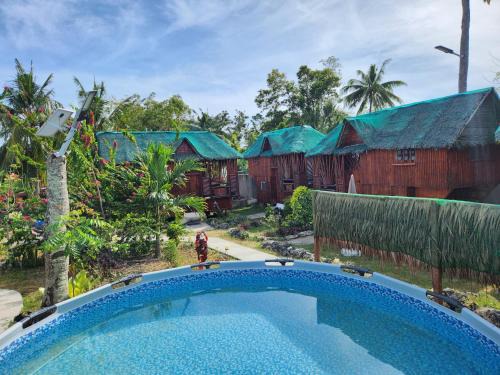 Basdiot Complejo | Nirvana resort & dive centre - Moalboal