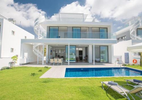 Ayia Napa Villa | NISSI PEARL Holiday Villas Ayia Napa