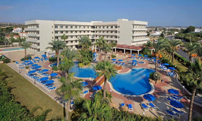 Ayia Napa Hotel | Nissiana Hotel & Bungalows