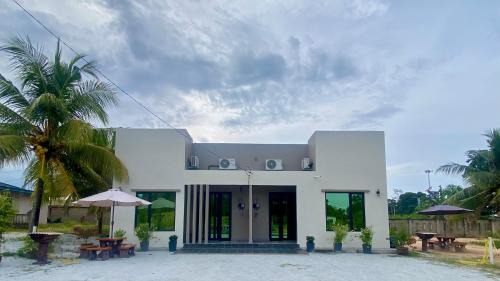 Kampung Penarik Casa | NitaDinn Guest House