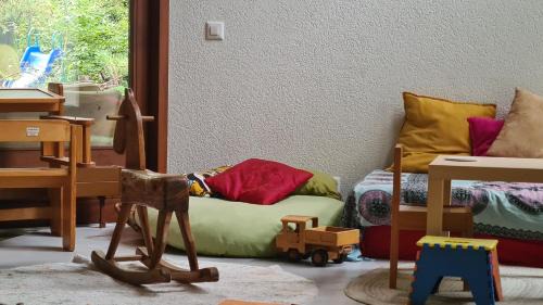 Aesch Casa | Nivarta's Family Friendly Guesthouse