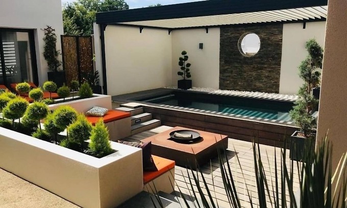 La Baule-Escoublac Villa | Mini-Villa 75m² piscine jacuzzi salle de sport privatisés à 800m des commerces