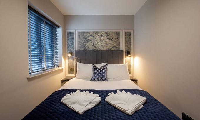 Galway City Centre Casa | Modern Snug room in the heart of Galway