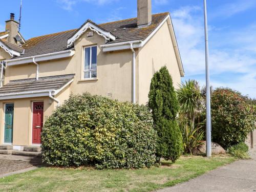 Rosslare Casa | No 1 Mariner's Court