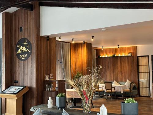 Predeal Casa | No 107 Predeal