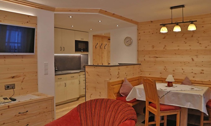 Graen Apartamento | No. 15 ZIRBENwelt suite - casa de huéspedes Braito