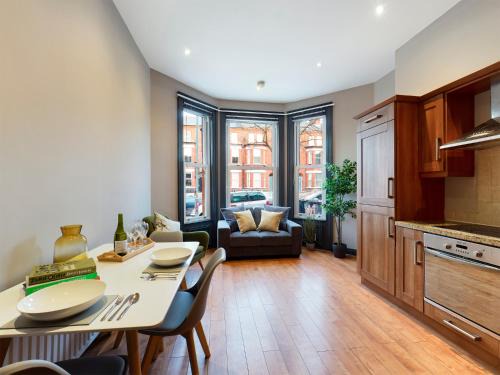 Queens Quarter Apartamento | No. 3 Eglantine Avenue, Lisburn Road