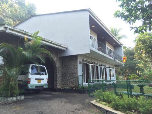 Anniwatta Casa | No 44,Anniewatte Road