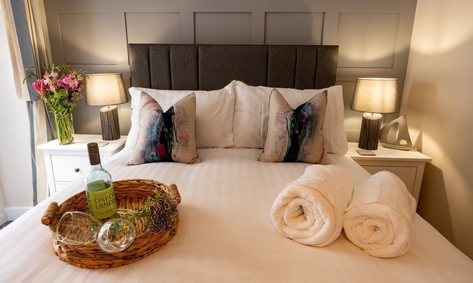 Beaumaris Casa | No. 66 - Stylish Pet-Friendly Cottage in Beaumaris