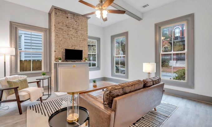 Thomas Square Apartamento | No Cleaning Fee! Amazing walkable location! Pets Ok