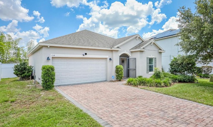 Bridgeford Crossings Casa | No Clouds Allowed