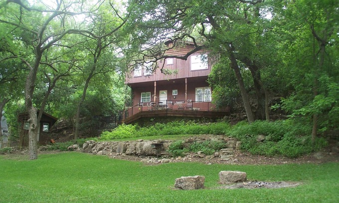 Gruene Casa | ¡Casa de vacaciones del río Gruene en el río Guadalupe!