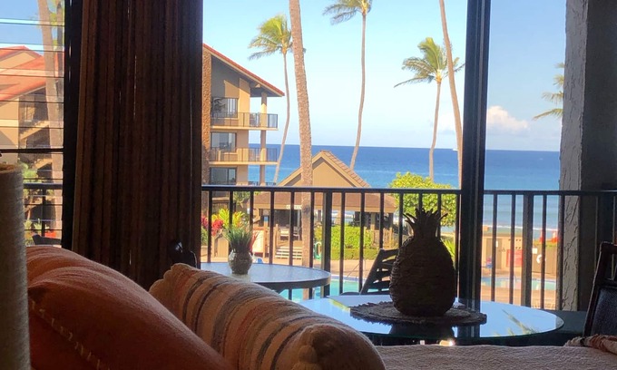 Honokowai Apartamento | NO RESORT or PARKING FEES! Relax in this beautiful ocean view studio condo!