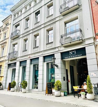 Leszno Cama Y Desayuno | No1 Bed&Breakfast Restauracja ŚNIADANIE I PARKING W CENIE!