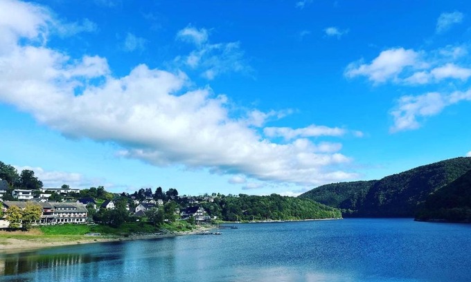 Rurberg Casa | Noah - Seeleben auf Zeit am Rursee