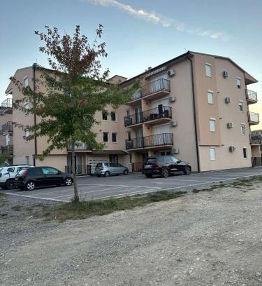 Veliko Gradiste Apartamento | Nobus Vila jezero