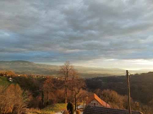 Srednje Grcevje Apartamento | Nogica
