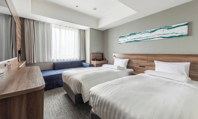 Ariake Hotel | Nonsmoking Deluxe Corner Twin Room Room only /Koto-ku Tokyo