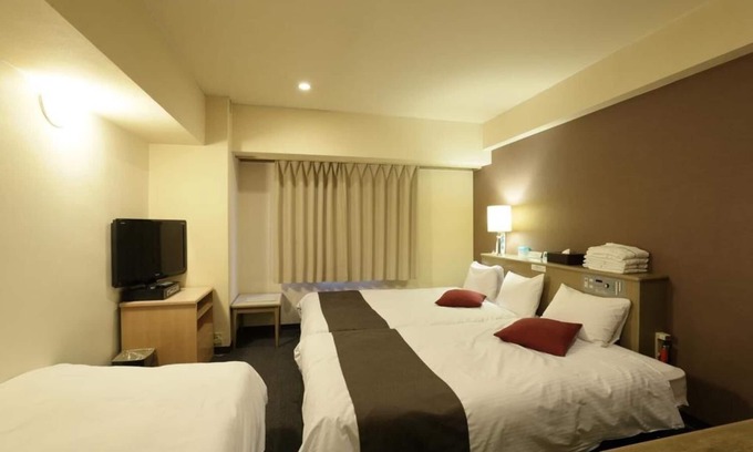 Nishishinsaibashi Hotel | Nonsmoking triple room / Osaka Ōsaka
