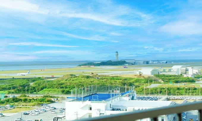 Gushi Hotel | Nonsmoking Twin room Weekly Parking guarante / Naha Okinawa