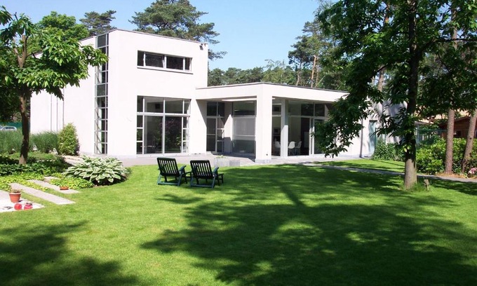 Groot Eisterle Casa | Nooz - Something Different?