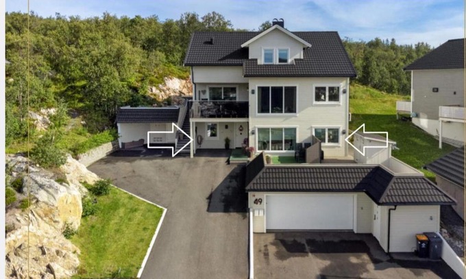 Tromso Apartamento | Norhernlight Luxus home -5 min AirPort-free park