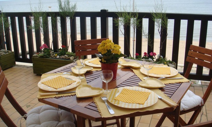 Blonville-sur-Mer Apartamento | SIETE PRECIO ESPECIAL La terraza entre el cielo y el mar en la playa vista panorámica.