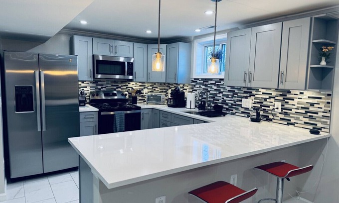 North Bethesda Casa | North Bethesda Gem - Basement - 5 Minutes From Metro