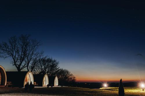 Armoy Otro | North Coast 9 Glamping