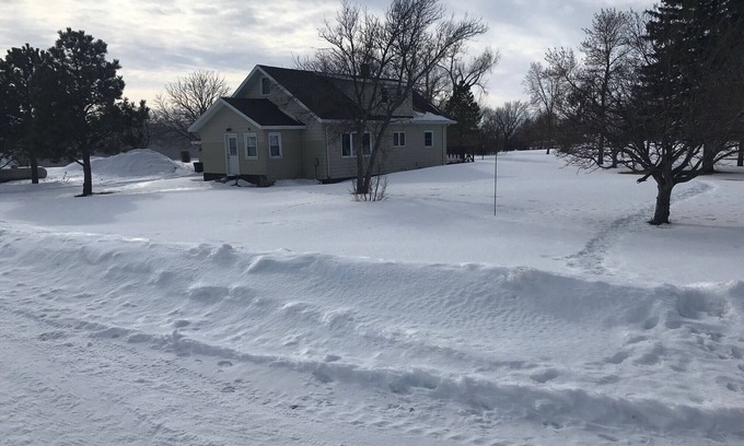 Stutsman County Casa | North Dakota sportsman's paradise!
