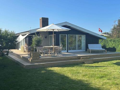 Skastrup Strand Casa | North Funen Summer Idyll By The Water