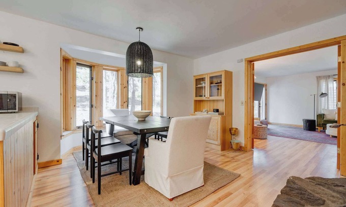 Alpine Meadows Casa | North Lake Hideaway | Prime Locale for Outdoor Fun