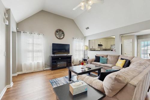 Talbot's Corner Casa | North Nashville Cozy