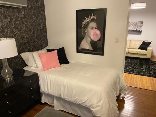 Stratford Cama Y Desayuno | North of Avon B&B Suites