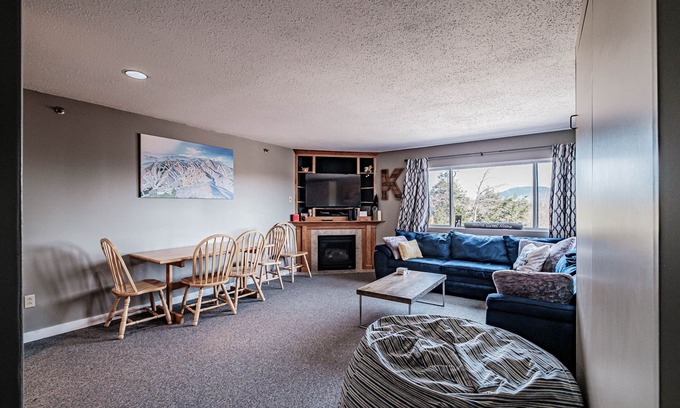 Sunday River Area Condominio | North Peak 3-210 located at Sunday River Ski Resort