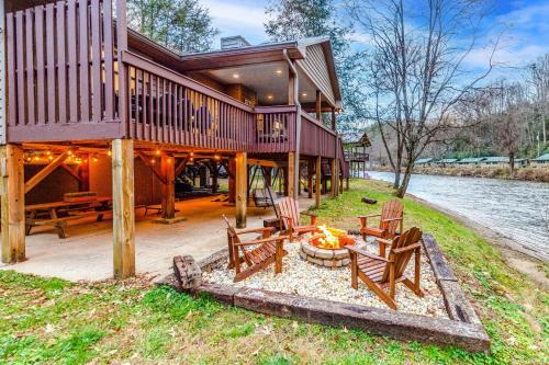 Sylva Casa | North River Views