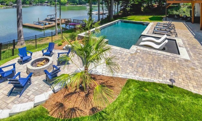 Westport Casa | North Shore Landing w/Heated Pool & Optional Boat Rental